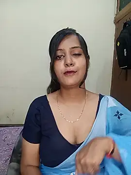 Snapshot of Miss-Riyasingh chatting on 7, 7, 2026 Miss-Riyasingh online show from 7, 7, 2026