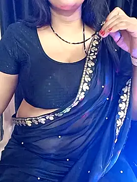 Snapshot of kaamuk_shweta chatting on 8, 3, 2025 kaamuk shweta online show from 8, 3, 2025