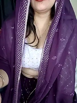 Snapshot of kaamuk_shweta chatting on 21, 9, 2025 kaamuk shweta online show from 21, 9, 2025