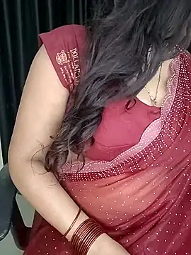 Snapshot of kaamuk_shweta chatting on 7, 10, 2025 kaamuk shweta online show from 7, 10, 2025