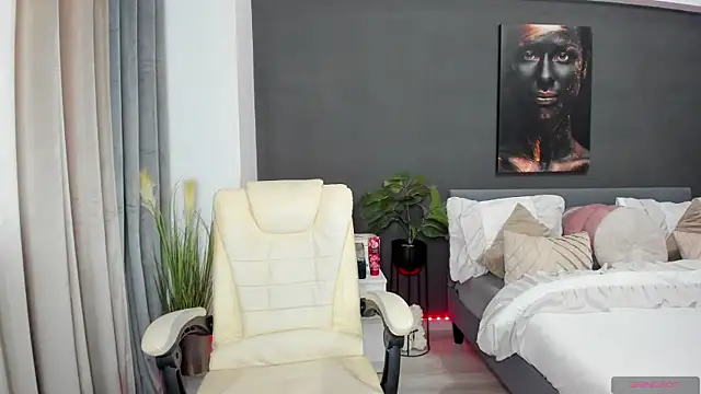 Sonia  Rey online show from 14, 4, 2026