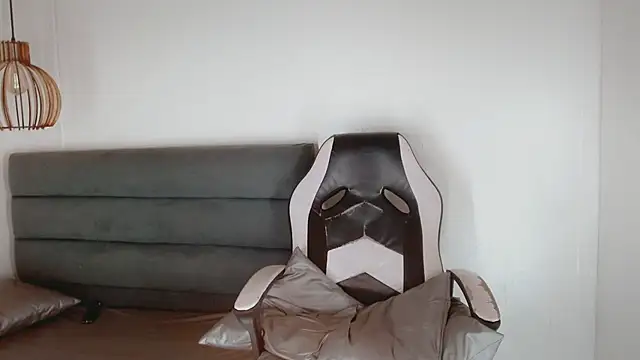 Oriana braom online show from 3, 2, 2025