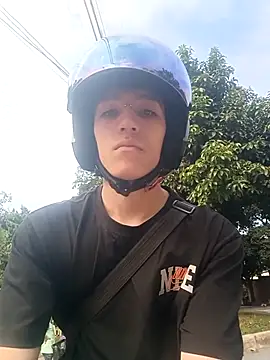 Snapshot of CRYBYT9 chatting on 19, 9, 2025 CRYBYT9 online show from 19, 9, 2025