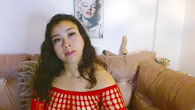 Snapshot of hinataleecs chatting on 10, 1, 2025 hinataleecs online show from 10, 1, 2025