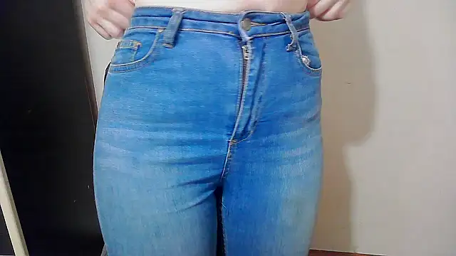 Snapshot of miiyav chatting on 20, 12, 2025 miiyav online show from 20, 12, 2025