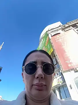 AnaRhodes online show from 6, 3, 2025