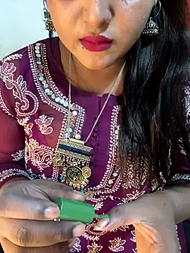 Snapshot of Ayesha_mahi chatting on 23, 10, 2025 Ayesha mahi online show from 23, 10, 2025