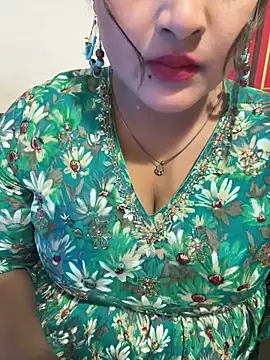 Snapshot of Ayesha_mahi chatting on 21, 11, 2025 Ayesha mahi online show from 21, 11, 2025