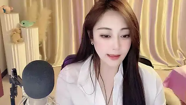 Daisy-77 online show from 24, 2, 2025