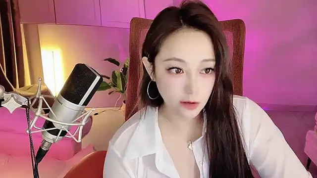 Daisy-77 online show from 27, 9, 2025