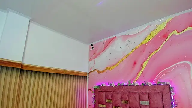 Snapshot of Daisy__rose chatting on 17, 12, 2025 Daisy rose online show from 17, 12, 2025