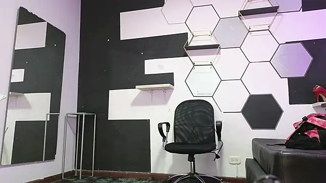 alondrabigtits online show from 11, 10, 2025