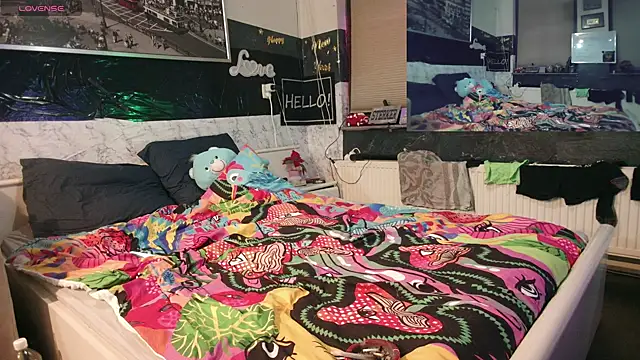 Doggyray44 online show from 7, 3, 2025