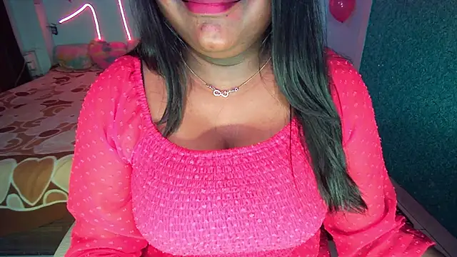 expression queen online show from 19, 2, 2025