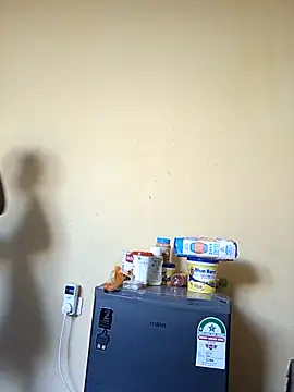 Juicylittle slute online show from 6, 11, 2025