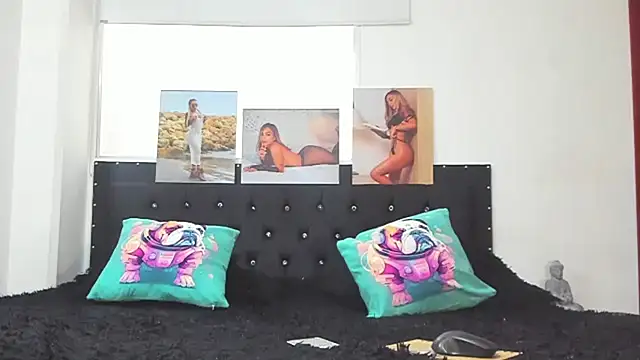 Snapshot of doll_celeste20 chatting on 13, 2, 2025 doll celeste20 online show from 13, 2, 2025