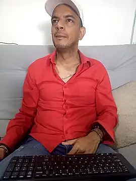 latinmartin73 online show from 8, 2, 2025