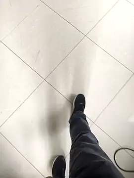 huzi518 online show from 7, 4, 2026