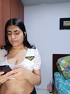 Snapshot of miakhalifaaa_ chatting on 7, 7, 2026 miakhalifaaa online show from 7, 7, 2026