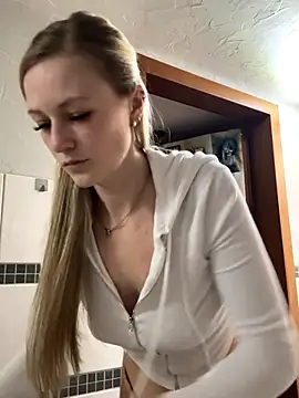 Snapshot of godspot_ chatting on 1, 11, 2025 godspot online show from 1, 11, 2025