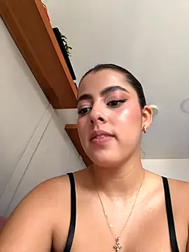 Snapshot of DakotaShelby chatting on 4, 12, 2025 DakotaShelby online show from 4, 12, 2025