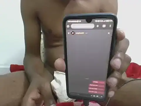 Snapshot of hot_dark_chocolate08 chatting on 21, 1, 2025 hot dark chocolate08 online show from 21, 1, 2025