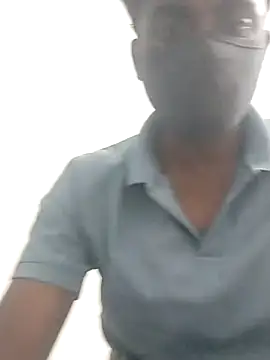 Snapshot of hot_dark_chocolate08 chatting on 11, 3, 2025 hot dark chocolate08 online show from 11, 3, 2025