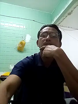 Snapshot of Andresguz35 chatting on 11, 2, 2026 Andresguz35 online show from 11, 2, 2026