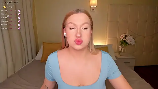 Emma  Leee online show from 27, 1, 2025