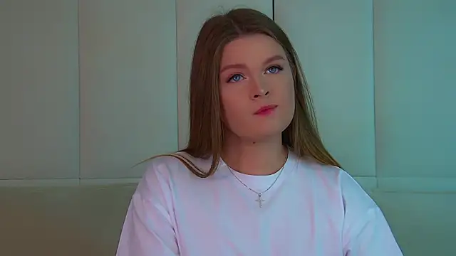 CrystalLyons online show from 26, 2, 2026