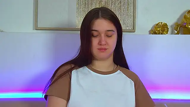 ChristinaMilton online show from 6, 3, 2026