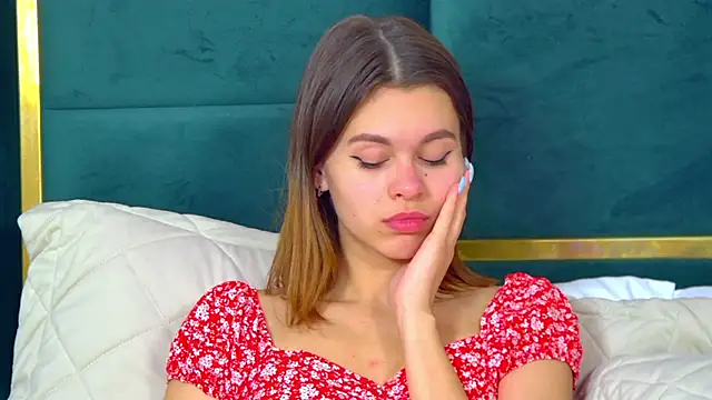 Snapshot of PollyLanders chatting on 30, 1, 2025 PollyLanders online show from 30, 1, 2025