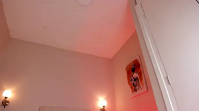 Snapshot of dani_skinny_ chatting on 11, 1, 2025 dani skinny online show from 11, 1, 2025