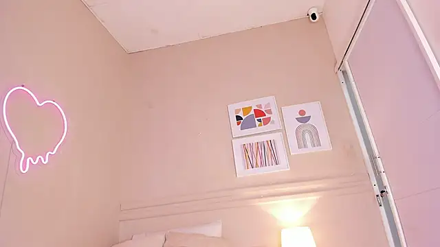dani skinny  online show from 21, 11, 2025