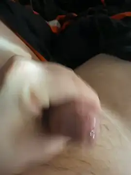 Snapshot of jrizz215 chatting on 12, 12, 2024 jrizz215 online show from 12, 12, 2024