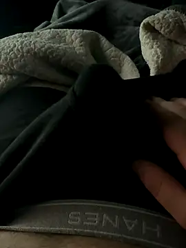 Snapshot of jrizz215 chatting on 4, 11, 2025 jrizz215 online show from 4, 11, 2025