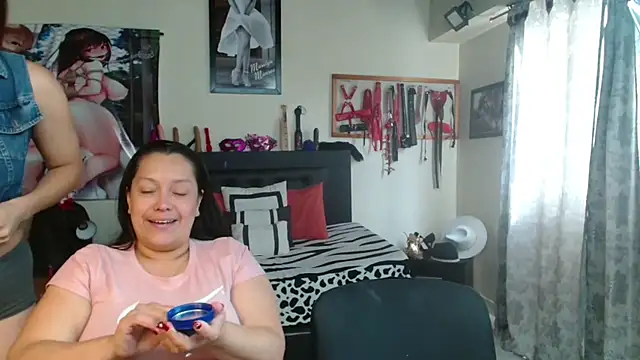 Snapshot of Marilynselxoveanalhard chatting on 10, 6, 2026 Marilynselxoveanalhard online show from 10, 6, 2026