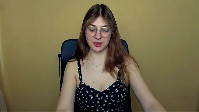 Luna Lush  online show from 27, 3, 2026