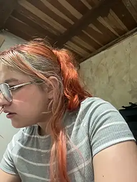 SophiaWeestt99 online show from 13, 11, 2025