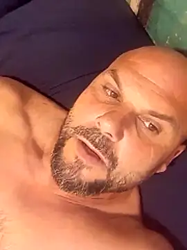 Javierchico online show from 13, 5, 2026