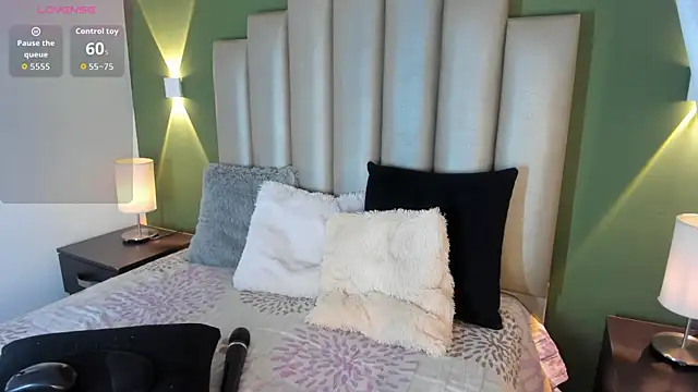 Emmawattsom online show from 27, 11, 2025