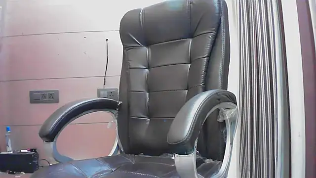 collage hoty online show from 22, 9, 2025