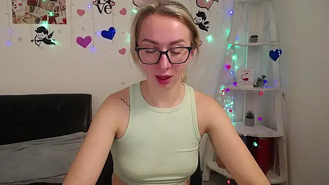 Snapshot of VasilisaSii chatting on 17, 1, 2025 VasilisaSii online show from 17, 1, 2025