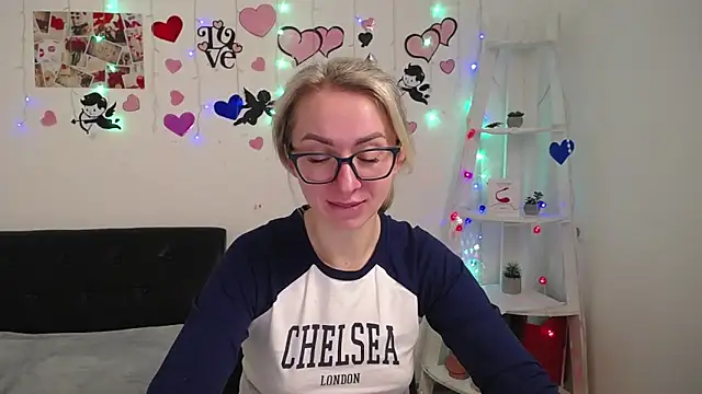 Snapshot of VasilisaSii chatting on 22, 1, 2025 VasilisaSii online show from 22, 1, 2025