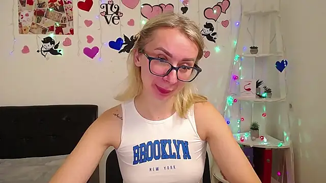 Snapshot of VasilisaSii chatting on 23, 1, 2025 VasilisaSii online show from 23, 1, 2025