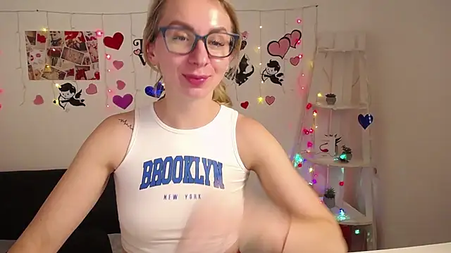 Snapshot of VasilisaSii chatting on 27, 1, 2025 VasilisaSii online show from 27, 1, 2025