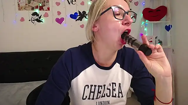 Snapshot of VasilisaSii chatting on 31, 1, 2025 VasilisaSii online show from 31, 1, 2025