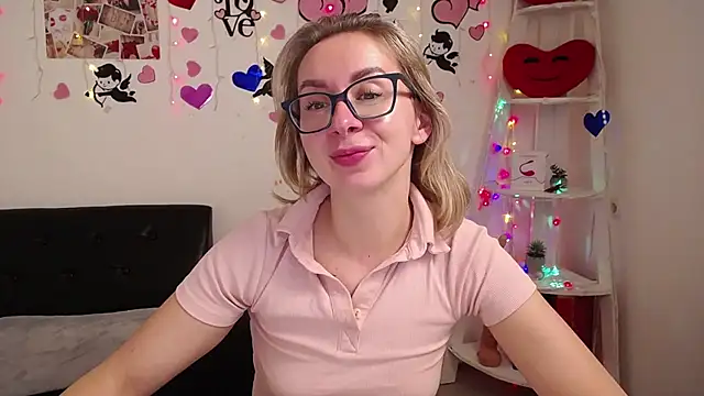 Snapshot of VasilisaSii chatting on 5, 2, 2025 VasilisaSii online show from 5, 2, 2025