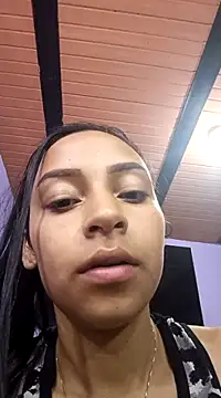 Snapshot of emma_ambar chatting on 7, 3, 2025 emma ambar online show from 7, 3, 2025