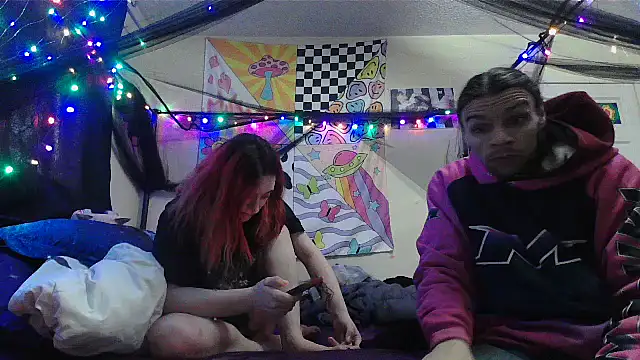 Snapshot of NovaLove2002 chatting on 2, 2, 2025 NovaLove2002 online show from 2, 2, 2025